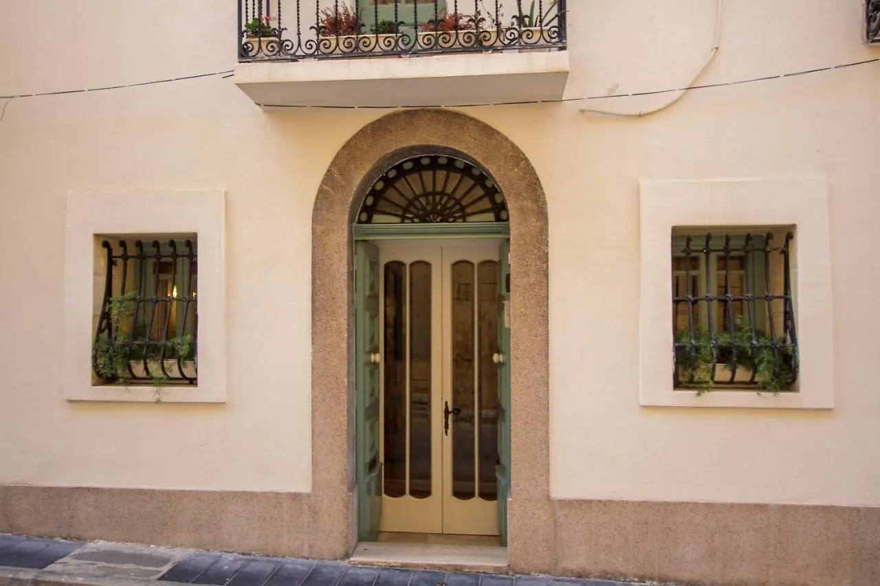 Town House Steeped In History Villa Rabat